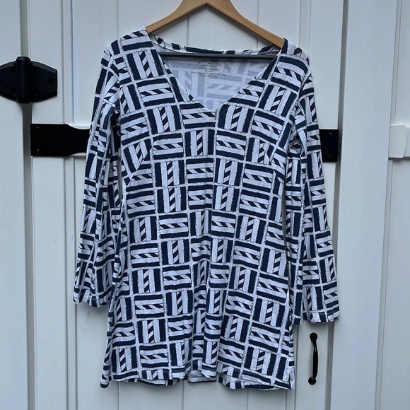 MAHI Gold Dress - Picture 1 of 5